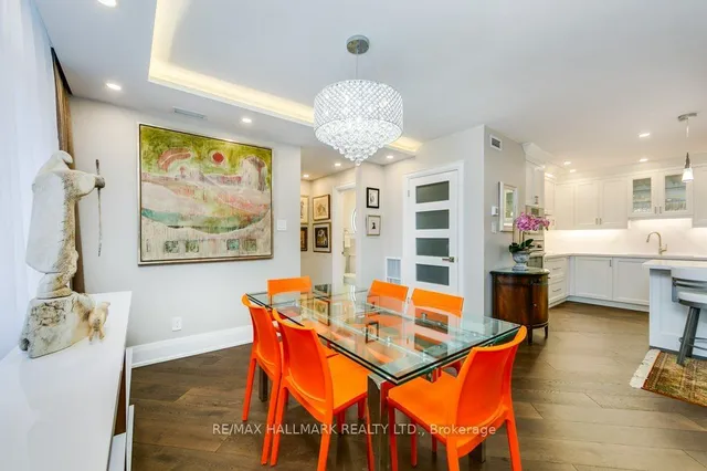 Additional image 9 of 500 Avenue Rd Unit 906