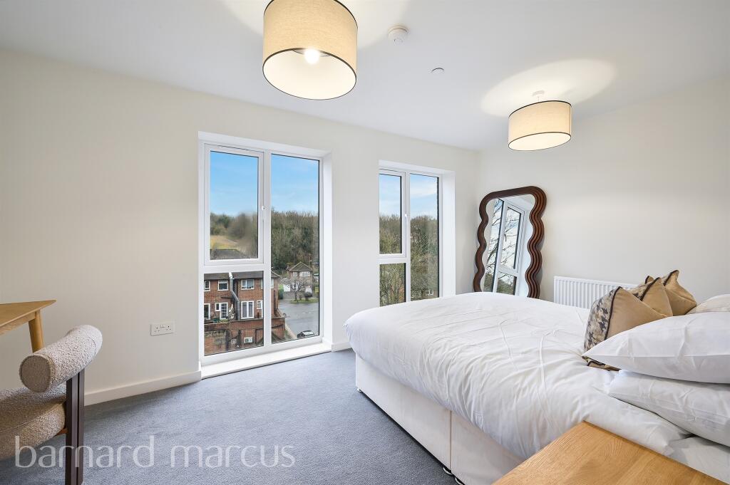 Additional image 5 of Hyde Road, South Croydon