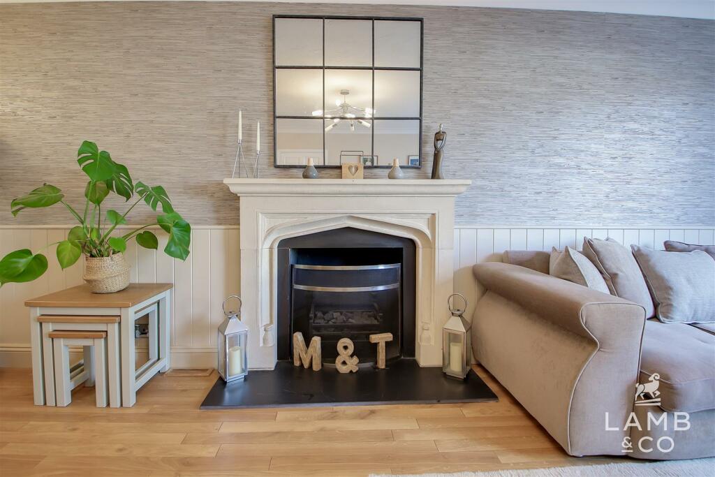 Additional image 20 of Queensway, Holland-On-Sea