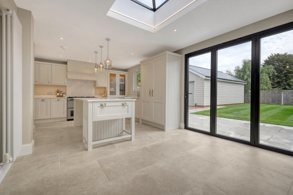 Additional image 4 of West Mersea, CO5