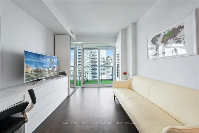 Additional image 20 of 38 Iannuzzi St Unit 2209