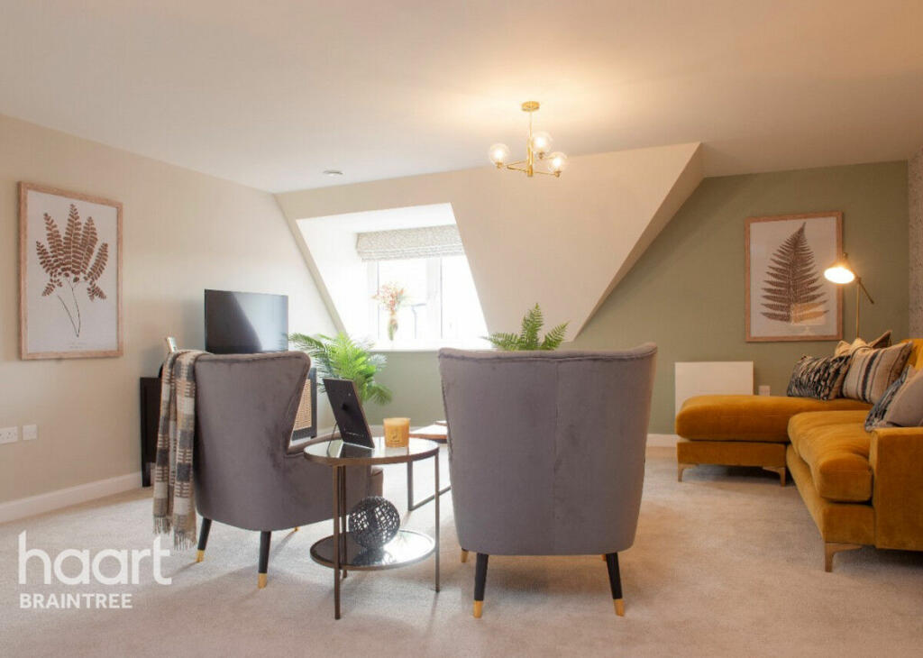 Additional image 8 of High Street, Dunmow