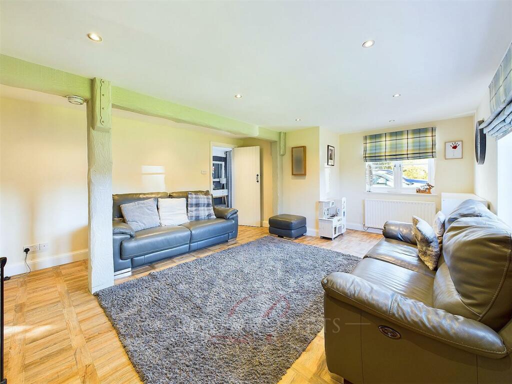 Additional image 8 of Tai Tudors, Pantymwyn, Mold