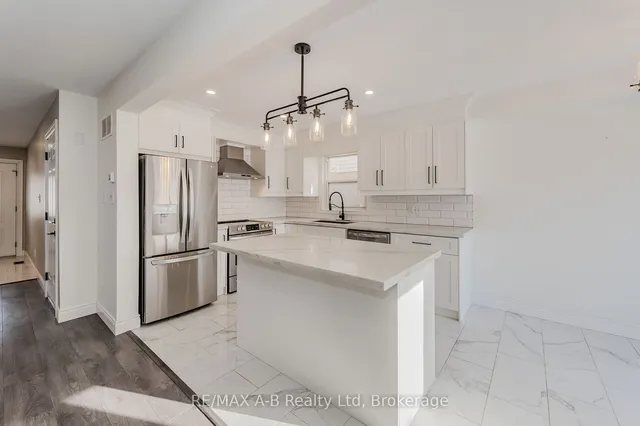 Additional image 9 of 284 Bridlewreath St