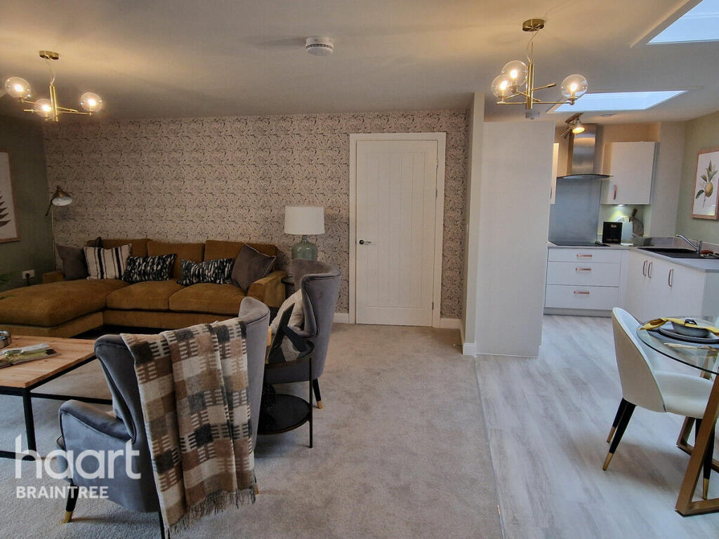 Additional image 4 of 77 High Street, Dunmow