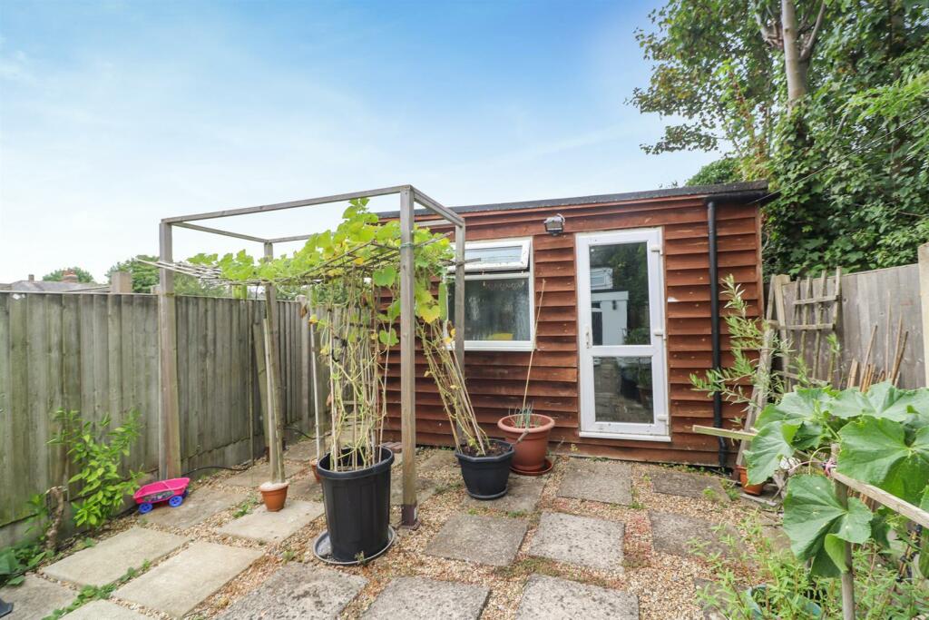 Additional image 17 of Cross Road, Maldon