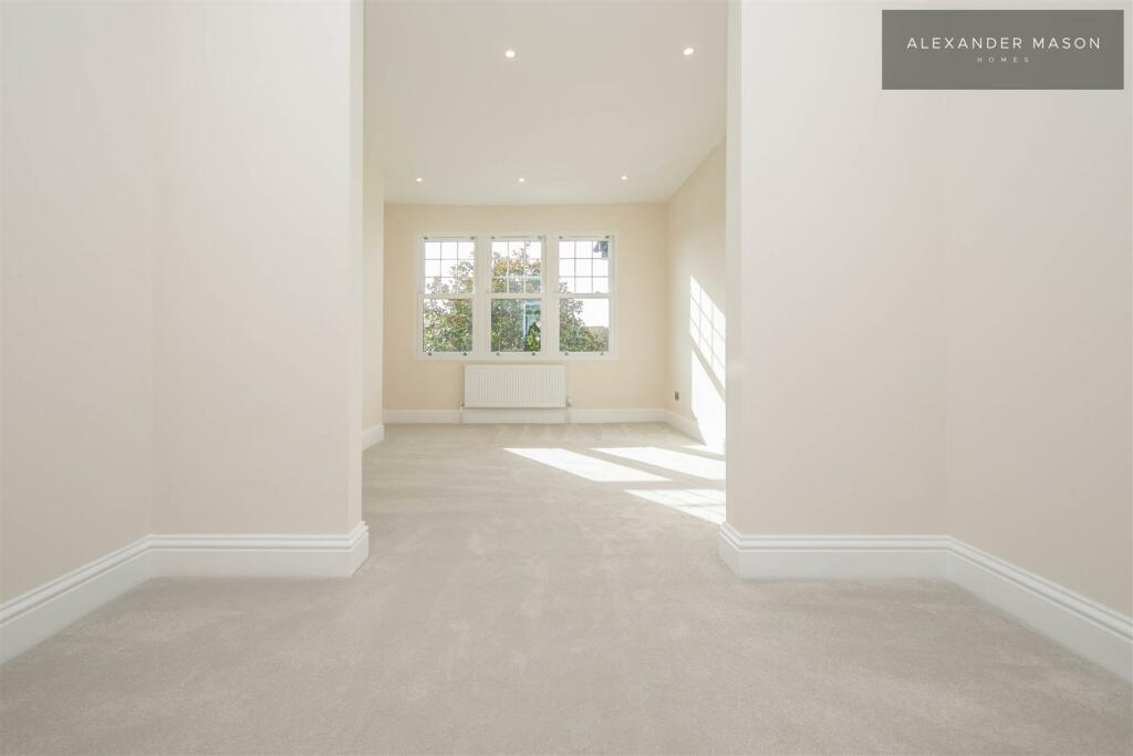 Additional image 10 of Ashlyns Road, Frinton-On-Sea