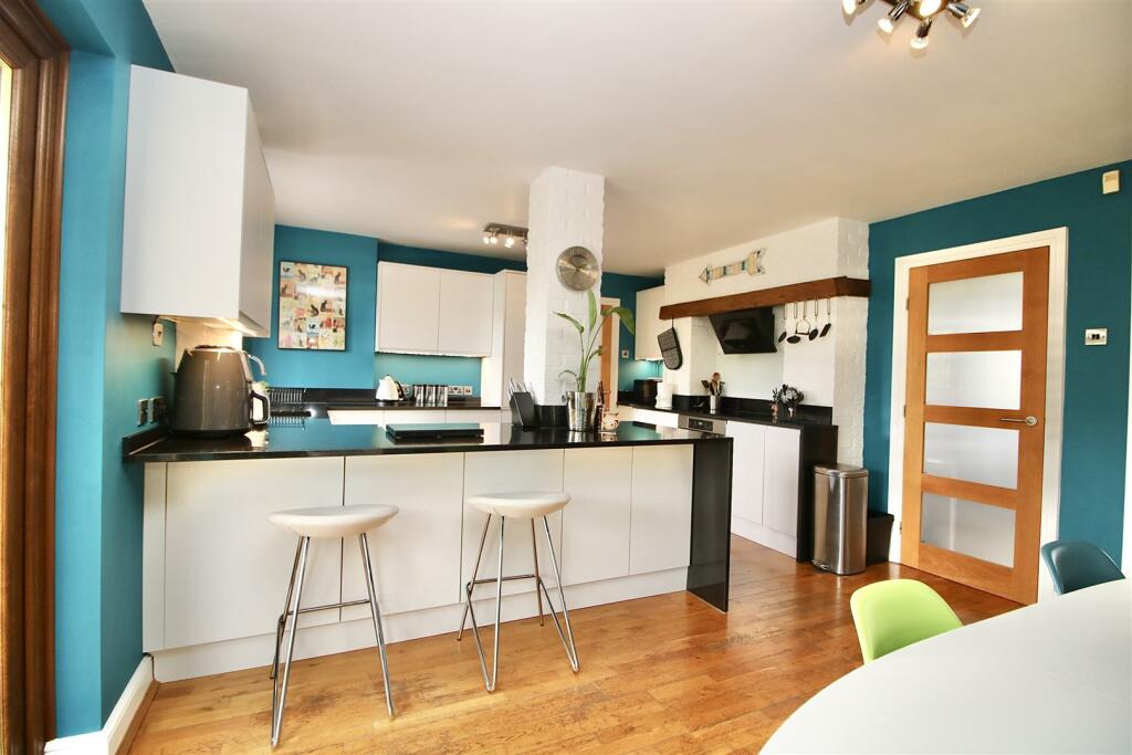 Additional image 12 of Rectory Road, Little Burstead