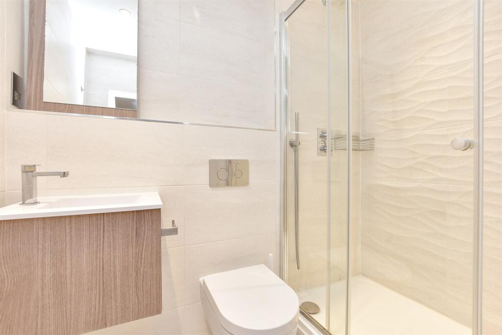 Additional image 5 of Croydon Road, Caterham, Surrey