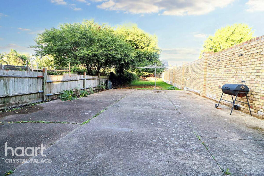 Additional image 13 of Bensham Manor Road, THORNTON HEATH