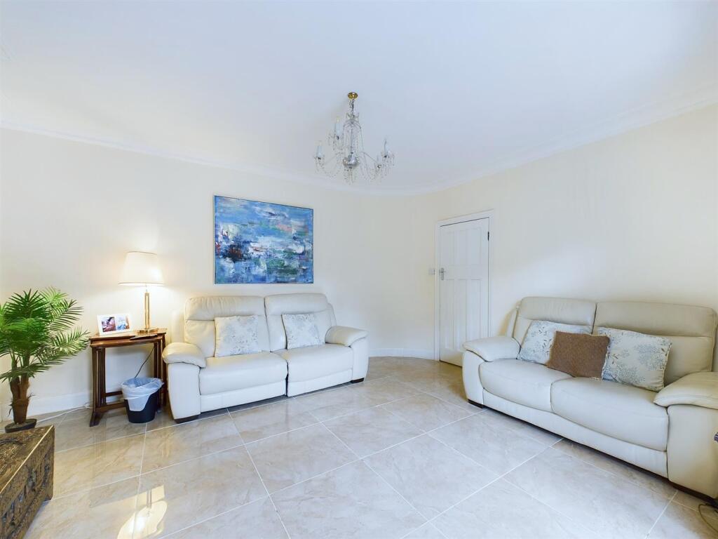 Additional image 18 of Whyteleafe Hill, Whyteleafe