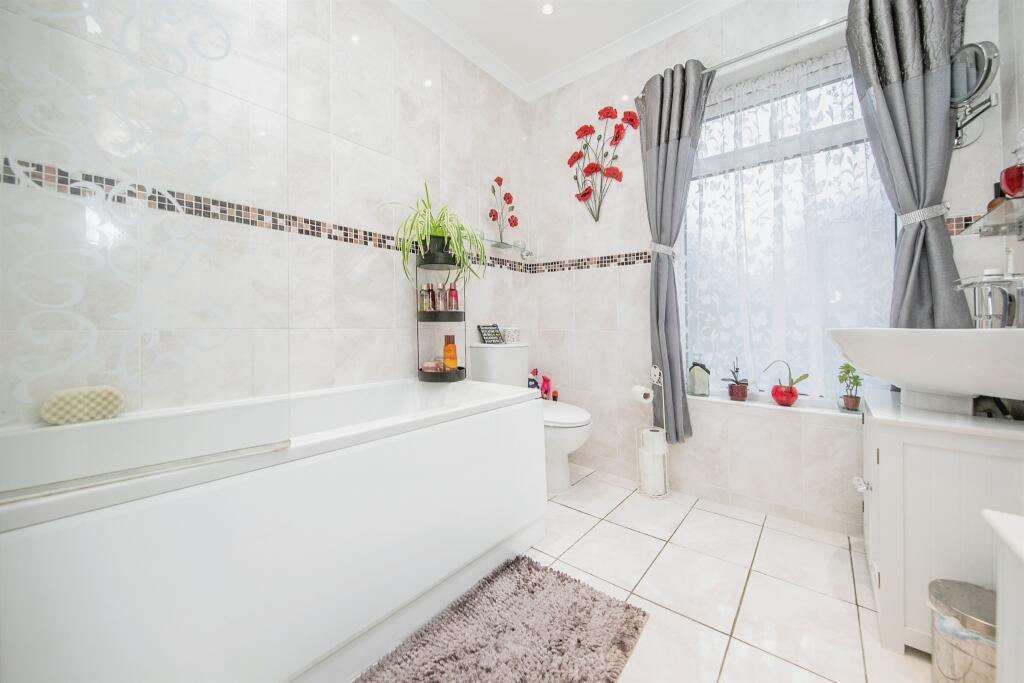 Additional image 13 of Empire Road, HARWICH