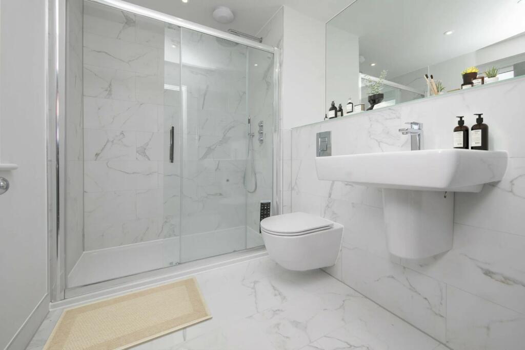 Additional image 7 of Manningtree Park, Mistley, Manningtree