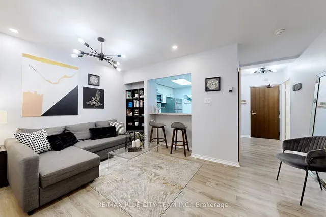 Additional image 5 of 88 Charles St Unit 708