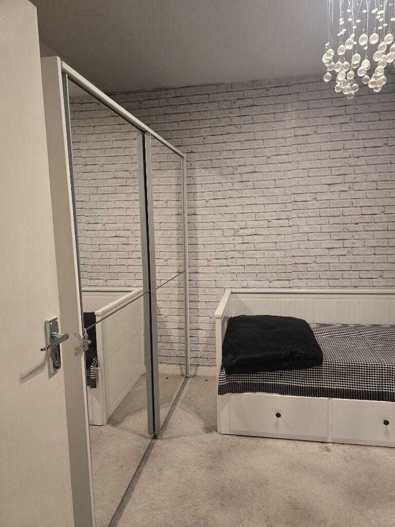 Additional image 9 of Gravel Hill, Croydon, London, CR0