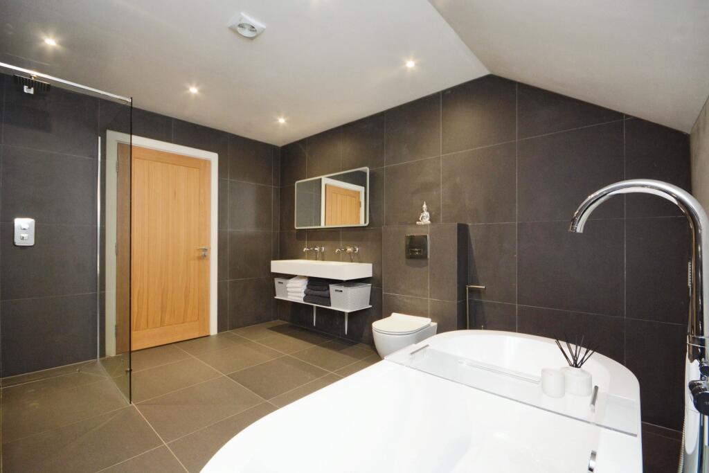Additional image 19 of Great Warley Street, Brentwood, CM13