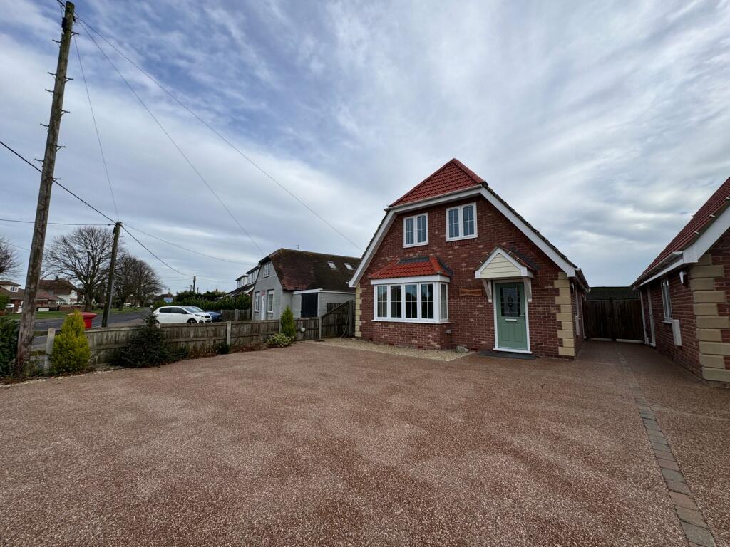 Additional image 32 of Main Road, GREAT HOLLAND, CO13