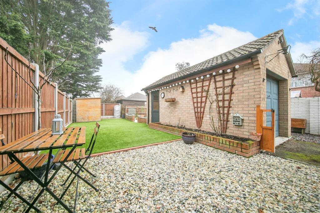 Additional image 14 of California Close, Colchester