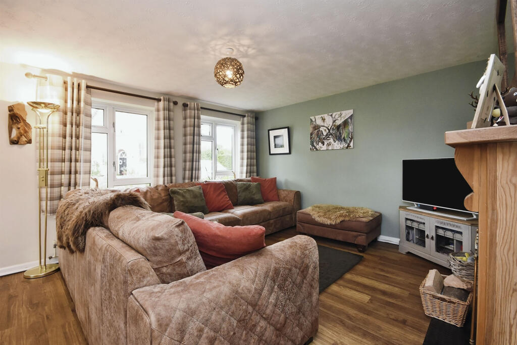 Additional image 12 of Stambourne Road, Toppesfield, Halstead