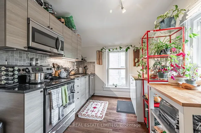 Additional image 24 of 37 Garden Ave