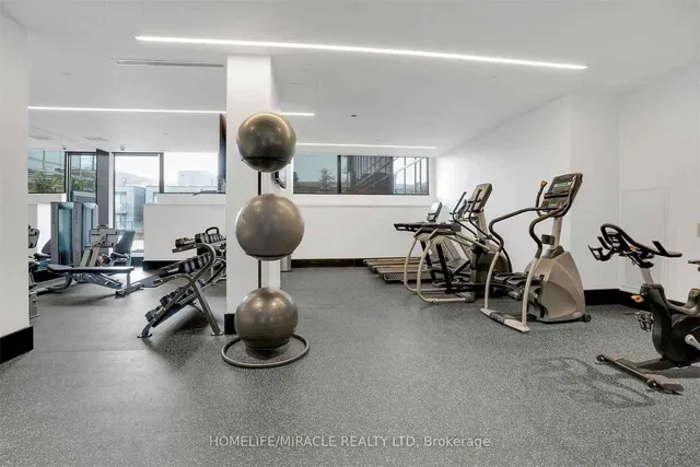 Additional image 39 of 4208 Dundas St Unit 815