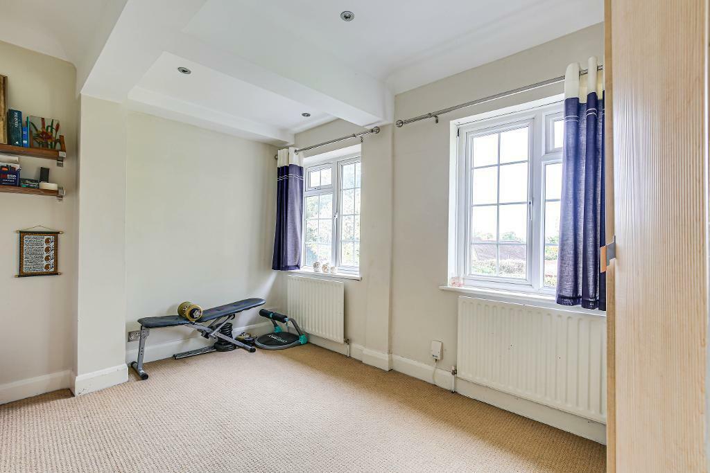 Additional image 16 of Arkwright Road, Sanderstead, CR2 0LL