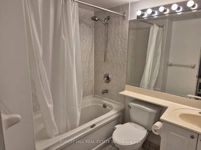Additional image 7 of 1 Lee Centre Dr Unit 1008
