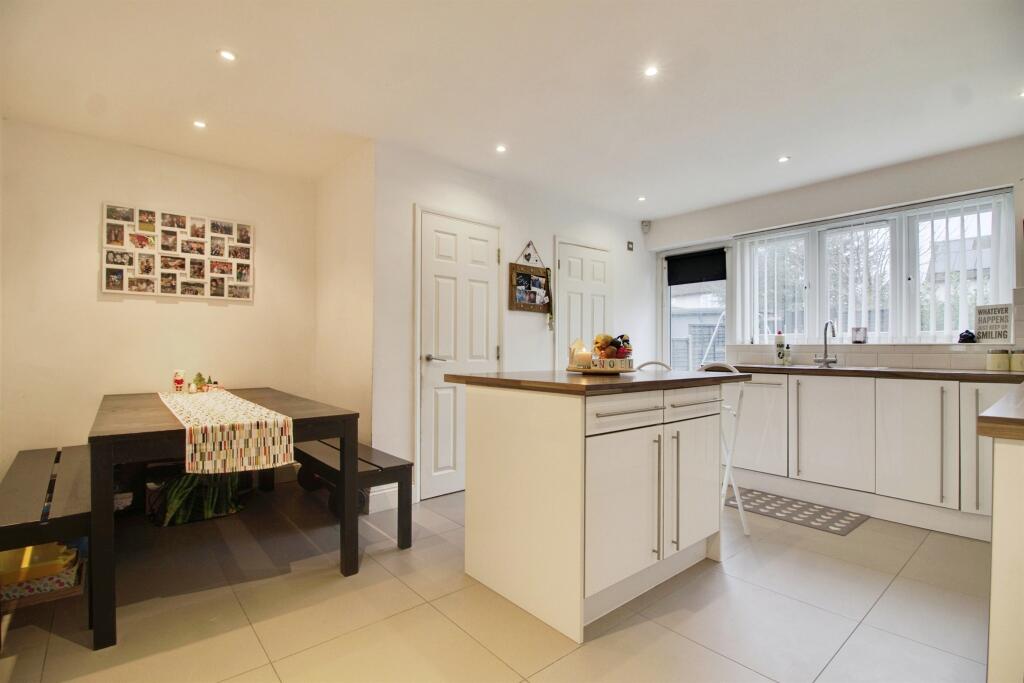 Additional image 20 of Parkfields, Roydon, Harlow