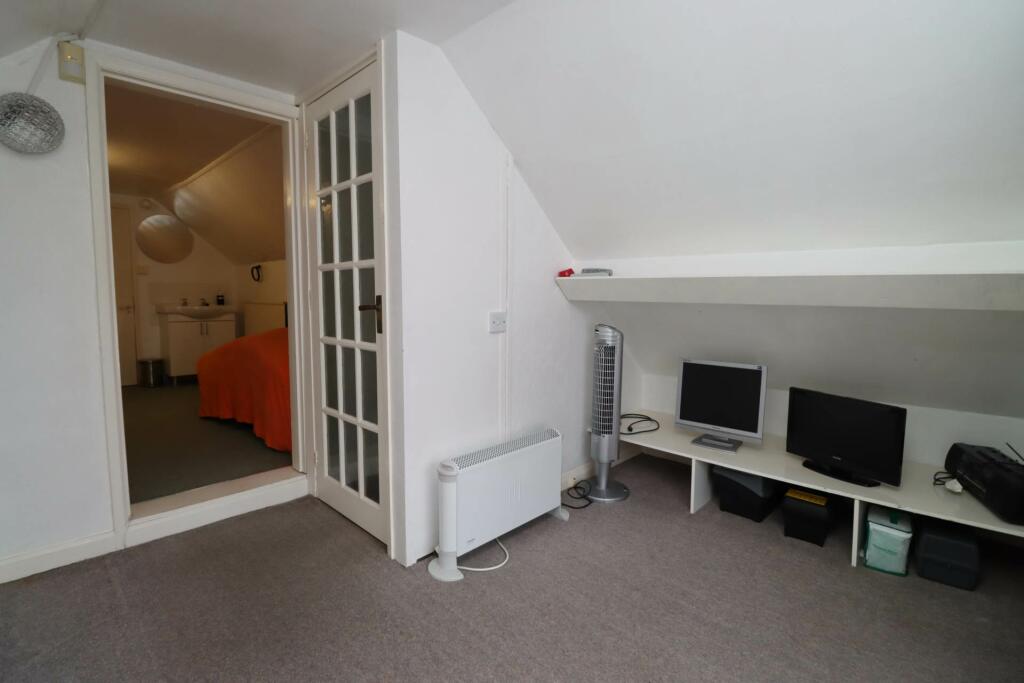 Additional image 25 of Smithy Lane, Willaston