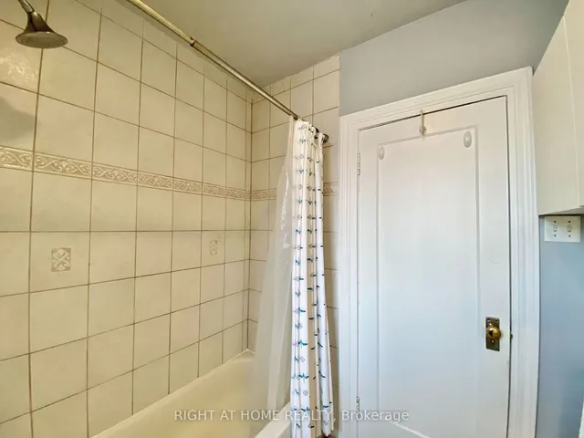 Additional image 19 of 1196 Avenue Rd