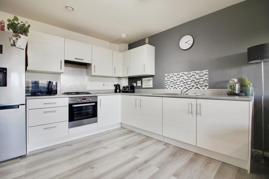 Additional image 17 of Blackthorn Drive, Harlow