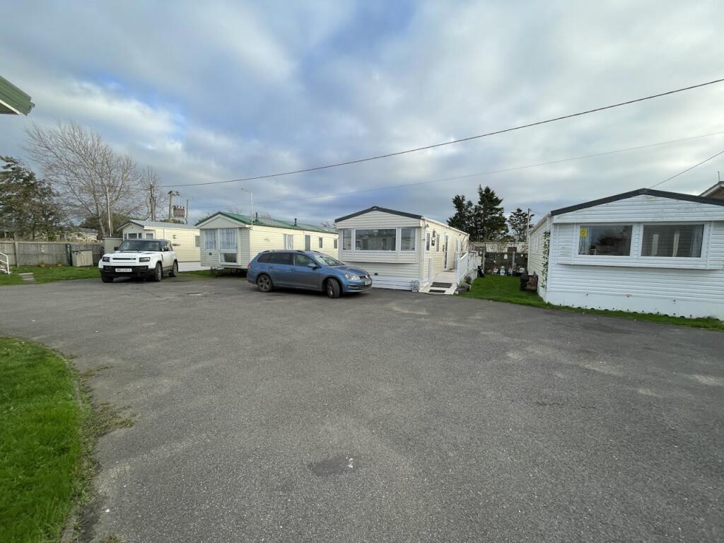 Additional image 5 of Pretoria Caravan Park, Point Clear, St Osyth, Clacton on Sea, CO16 8NG