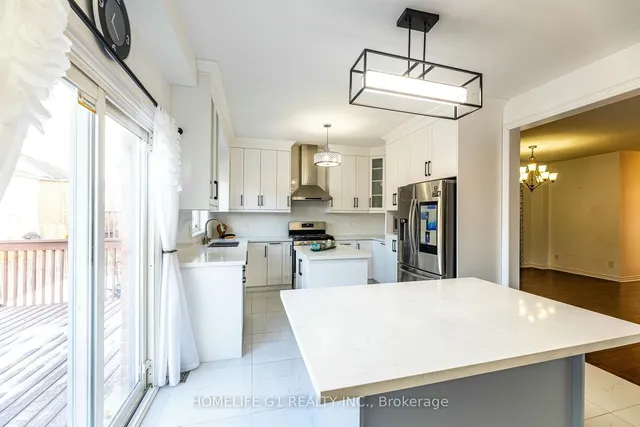 Additional image 9 of 25 Oblate Cres