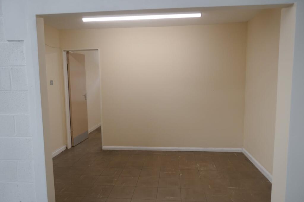 Additional image 12 of 1 Horsecroft Place, Harlow, CM19 5BT