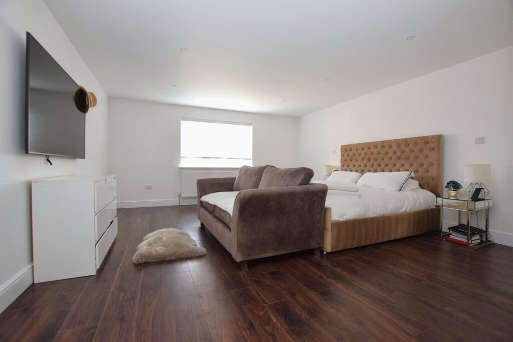 Additional image 26 of Park Lane, Ramsden Heath, Billericay, CM11