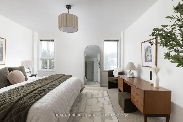 Additional image 16 of 134 Dupont St