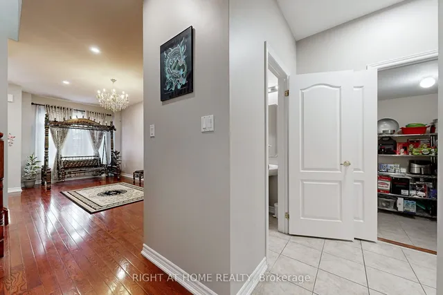 Additional image 5 of 16 Sculptor St