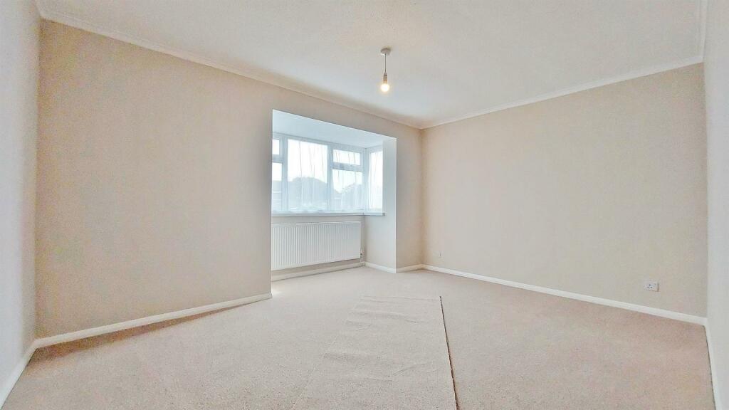 Additional image 12 of Thorns Way, Walton On The Naze