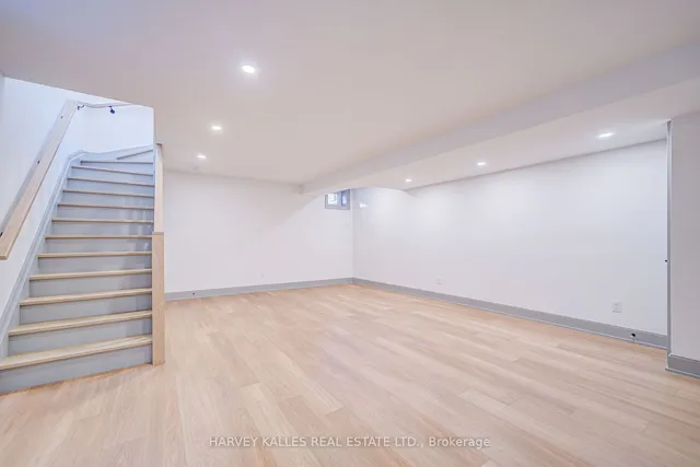 Additional image 35 of 158 Eastbourne Ave