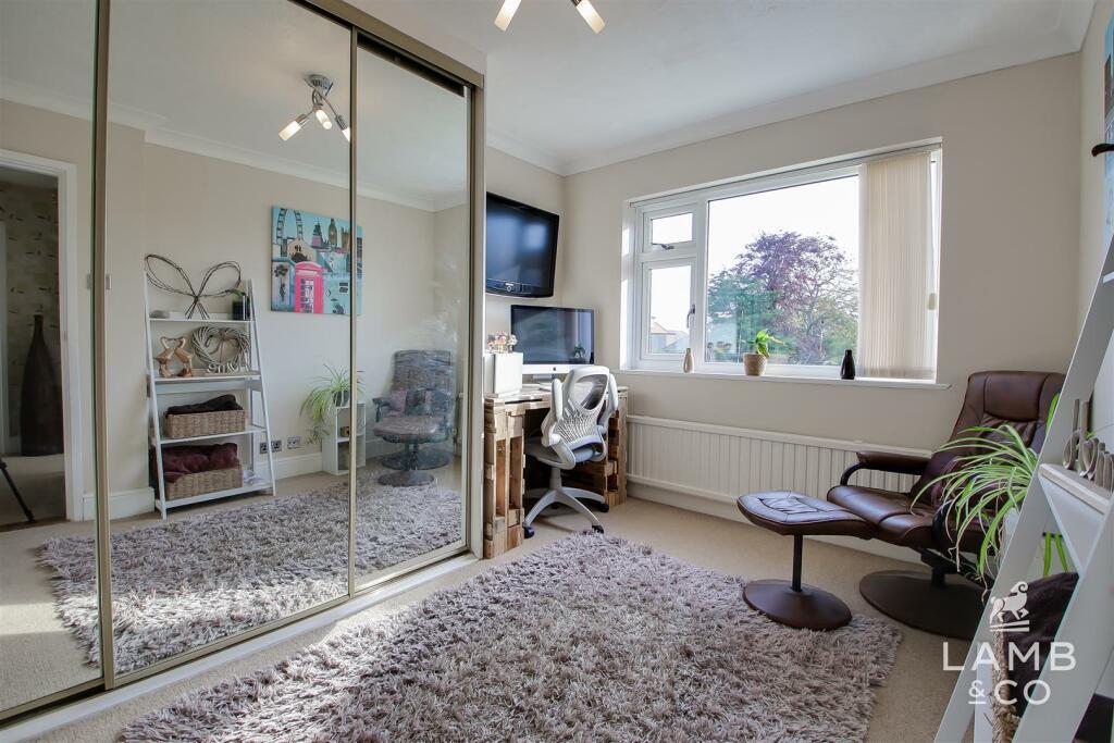 Additional image 14 of Queensway, Holland-On-Sea
