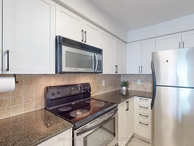 Additional image 17 of 21 Hillcrest Ave Unit 1807