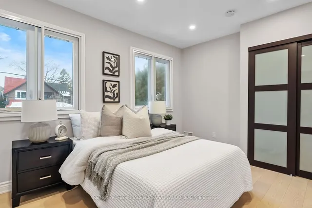 Additional image 13 of 545 Runnymede Rd