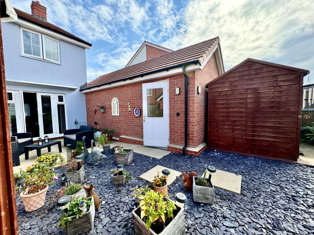 Additional image 28 of Skippers Way, Walton on the Naze, CO14