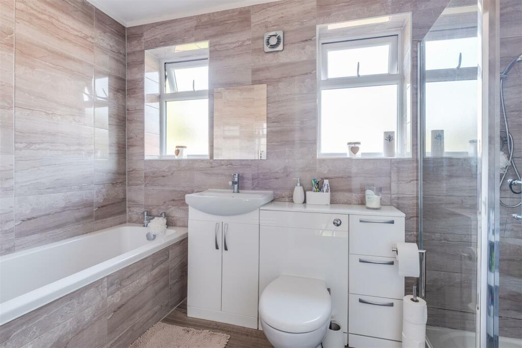 Additional image 18 of Raeburn Avenue, Little Neston, Neston