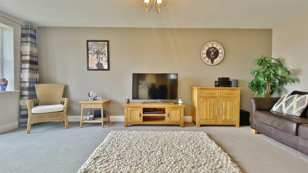 Additional image 7 of Kirby Road, Great Holland