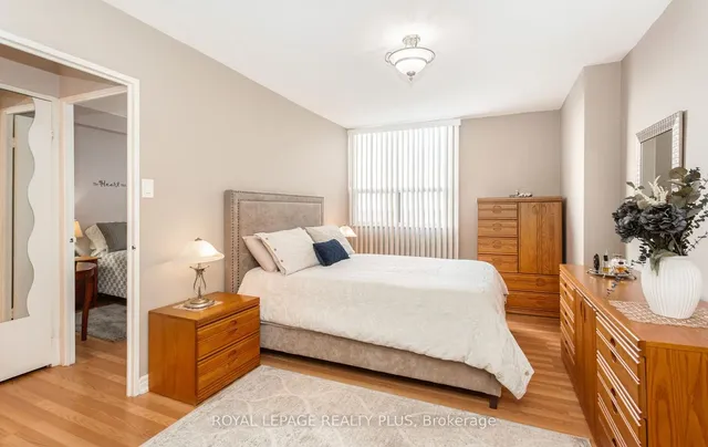 Additional image 25 of 551 The West Mall Unit 709