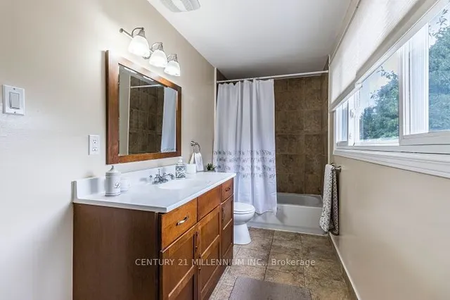 Additional image 24 of 92 Cassander Cres