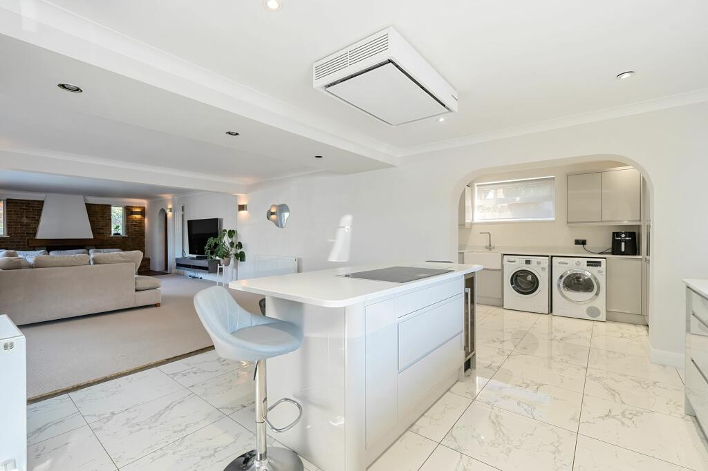 Additional image 3 of Old Westhall Close, Warlingham, CR6