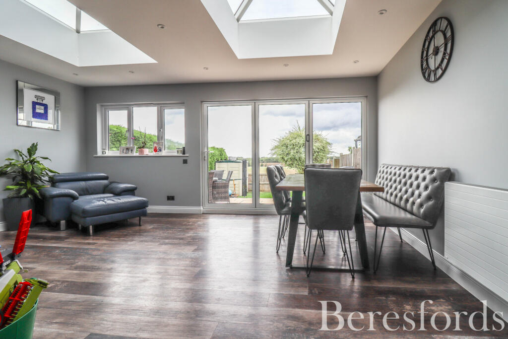 Additional image 17 of Chestnut Walk, Garnetts Lane, CM6