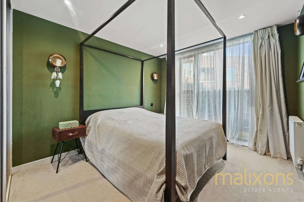 Additional image 4 of Caithness Road, Mitcham, CR4